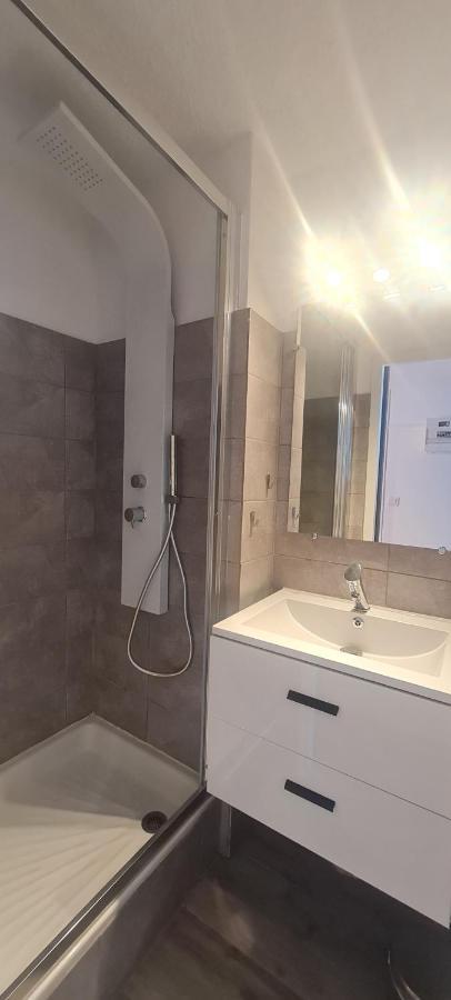 Appartement Avec Balcon, Vue Mer, Piscine, Parking 阿格德 外观 照片